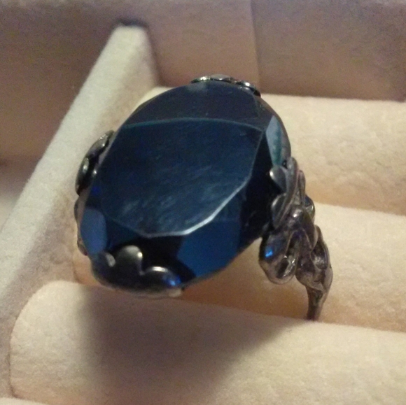 VERY ANTIQUE LADIES RING BLACK LAVE/ VOLCANIC ROCK OBSIDIAN SZ. 6 GUN METAL - Picture 7 of 9